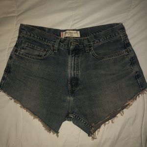 Levi women’s shorts